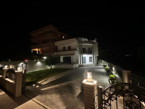 Apartments Near The Coast - Milla